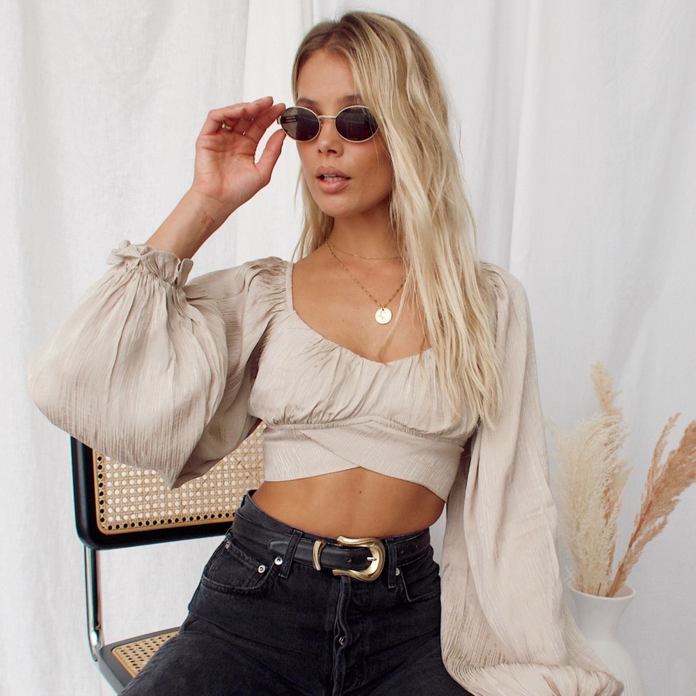 12th Tribe taupe on the horizon crop top